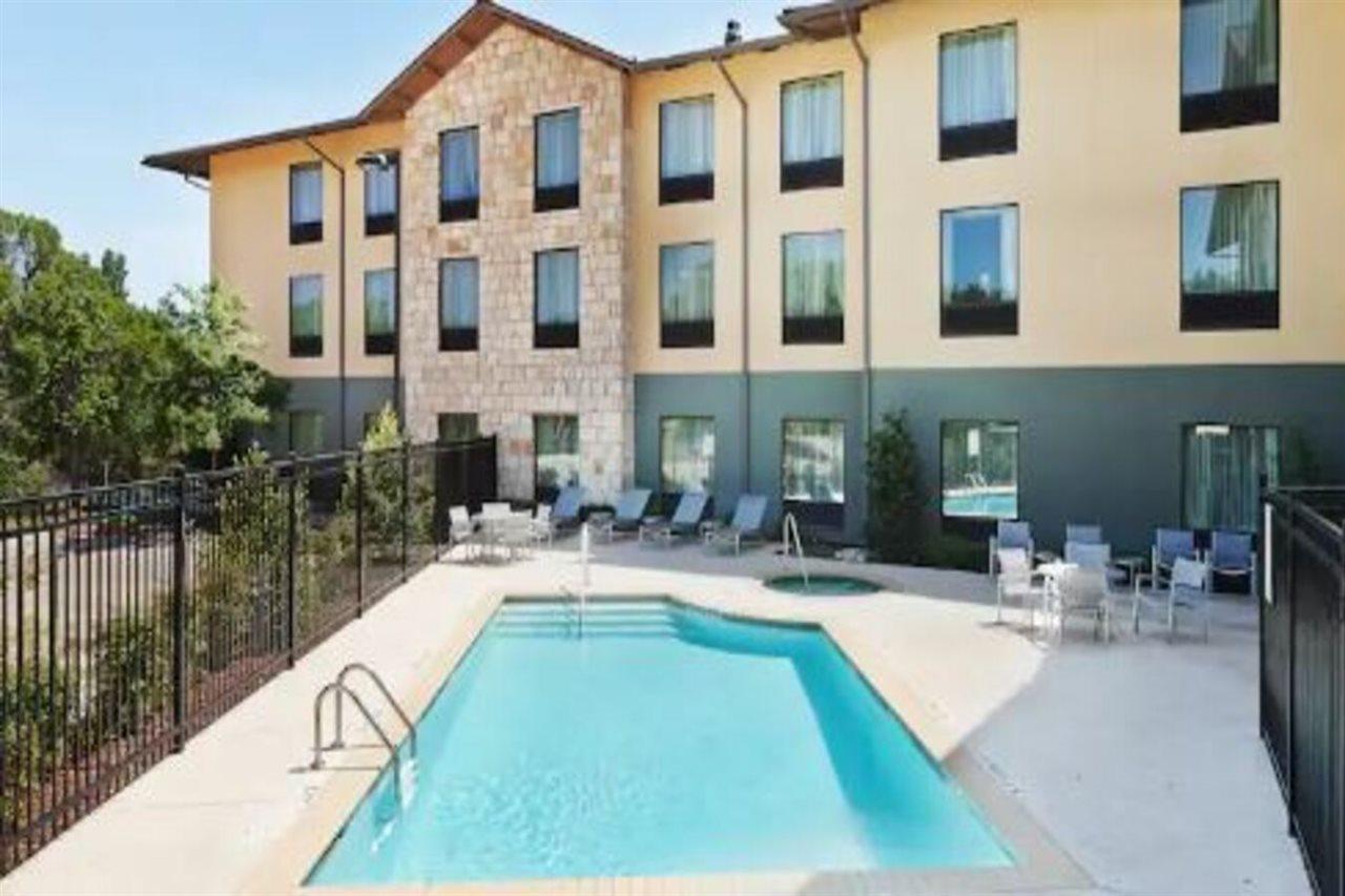 Hampton Inn And Suites Austin - Lakeway Exteriér fotografie
